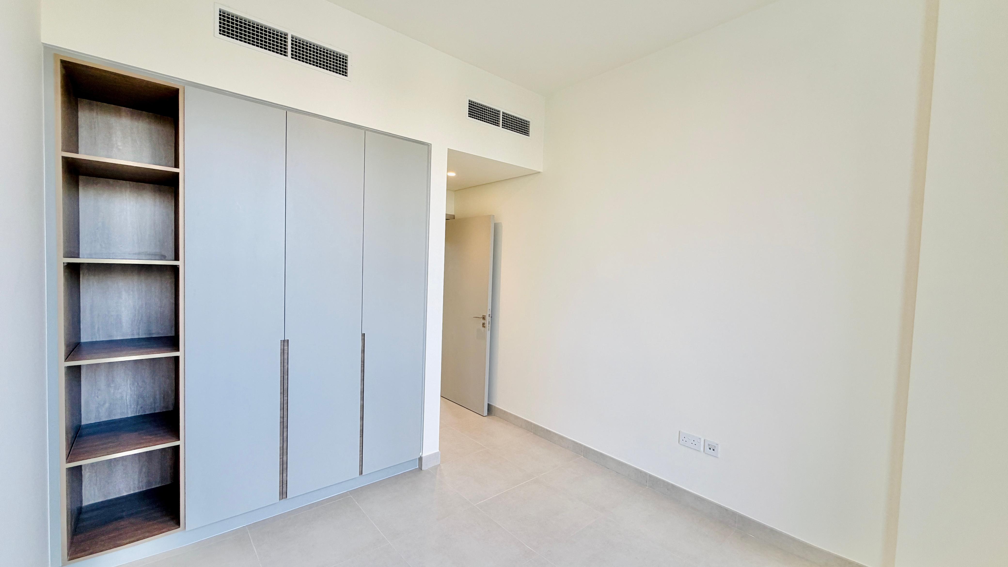 3 Bedrooms Townhouse in Orania