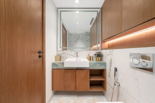 2 Bedrooms Apartment in Azizi Fawad Residence (Creek Views II)