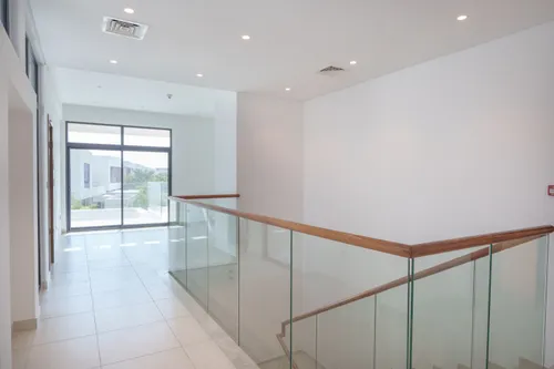 5 Bedrooms Villa in West Yas