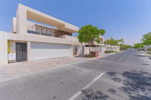 5 Bedrooms Villa in West Yas