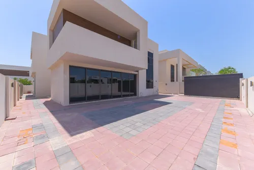 5 Bedrooms Villa in West Yas