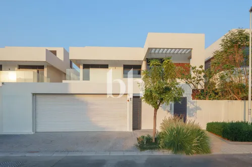 Fully-renovated | Facing Green Belt | Hot Deal