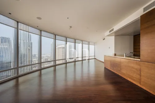 Luxury Building | Panoramic Views | Unfurnished