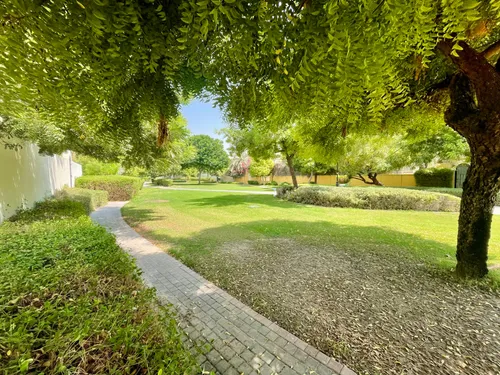 5 Bedrooms Villa in The Aldea