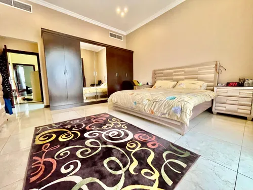 5 Bedrooms Villa in The Aldea