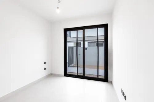 4 Bedrooms Townhouse in Aura 1