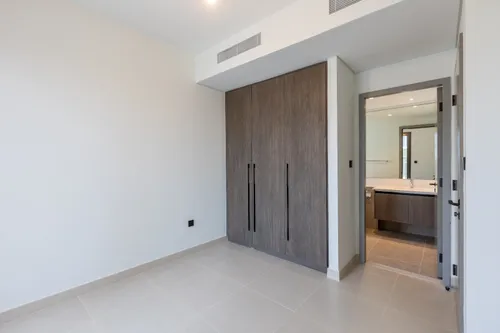 4 Bedrooms Townhouse in Aura 1