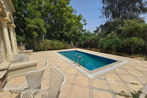 4 Bedrooms Villa in Jumeirah Islands