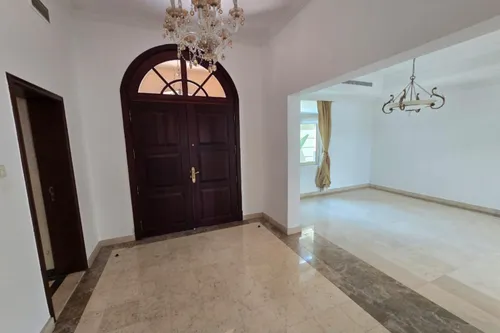 4 Bedrooms Villa in Jumeirah Islands