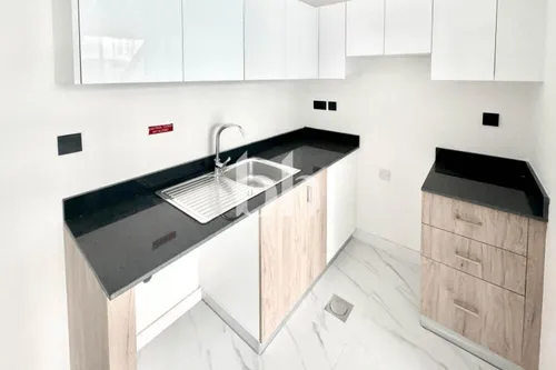 Brand New | Ready To Move | 1 Bed Townhouse