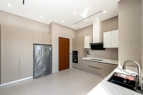 5 Bedrooms Villa in Barsha South Villas