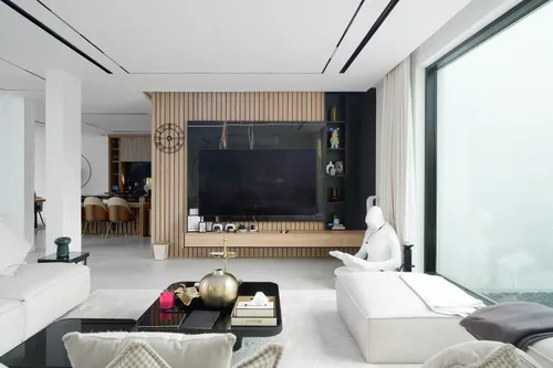 4 Bedrooms Villa in Garden Hall