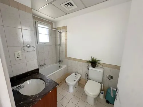 2 Bedrooms Townhouse in Springs 8