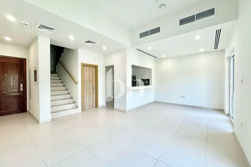 Landscaped | Directly on Pool | End of October