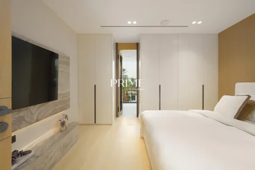 5 Bedrooms Villa in Garden Hall