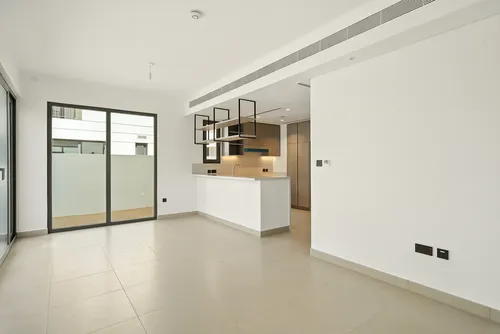 5 Bedrooms Villa in Tilal Al Ghaf