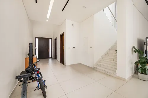 5 Bedrooms Villa in Hacienda