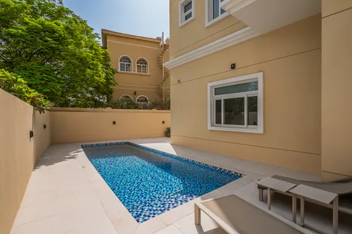 5 Bedrooms Villa in Hacienda