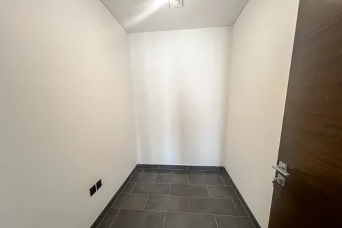 2 Bedrooms Apartment in The Crest Tower C