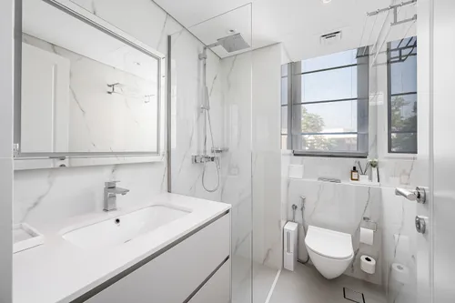 5 Bedrooms Villa in Topanga