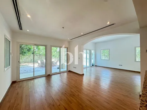 Upgrade | 2BR Plus Maids | Great Location
