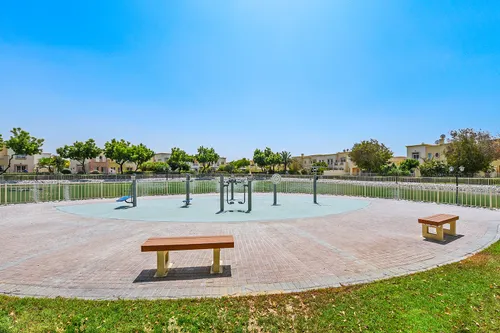 3 Bedrooms Townhouse in Springs 11