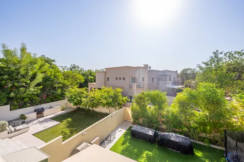 Fully Upgraded | Extended | Amazing Location