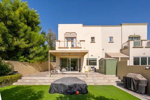 3 Bedrooms Townhouse in Springs 11
