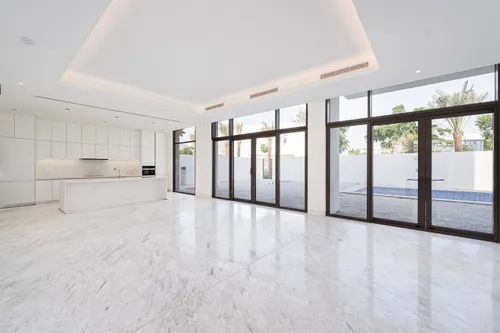 4 Bedrooms Villa in District One Phase III A