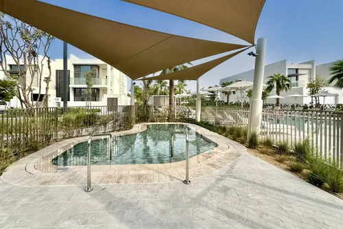 4 Bedrooms Villa in District One Phase III A