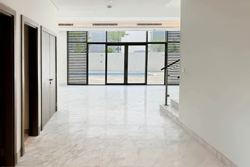 4 Bedrooms Villa in District One Phase III A