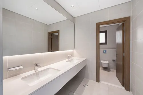 4 Bedrooms Villa in District One Phase III A