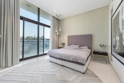 5 Bedrooms Villa in Picadilly Green