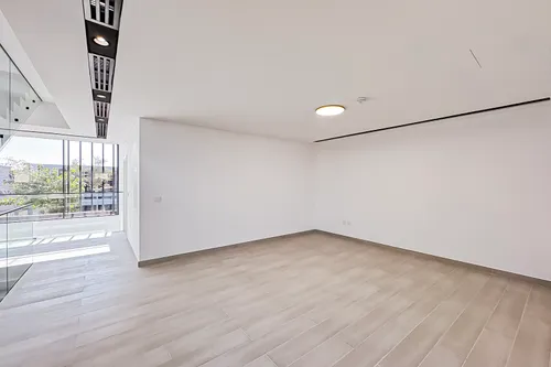 5 Bedrooms Villa in Robinia