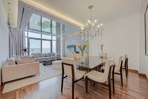 5 Bedrooms Villa in Picadilly Green