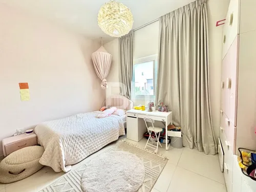 4 Bedrooms Villa in Amaranta 1