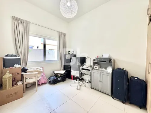 4 Bedrooms Villa in Amaranta 1