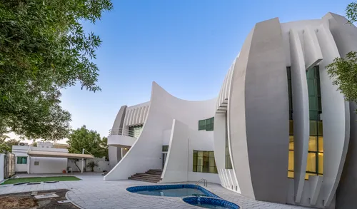 5 Bedrooms Villa in Umm Suqeim 2 Villas