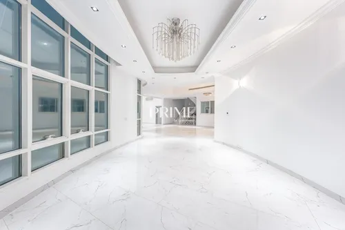 5 Bedrooms Villa in Umm Suqeim 2 Villas