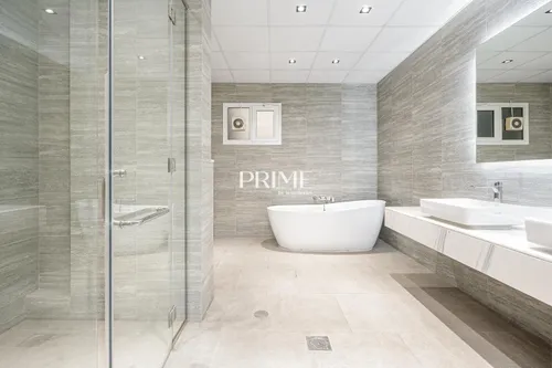 5 Bedrooms Villa in Umm Suqeim 2 Villas