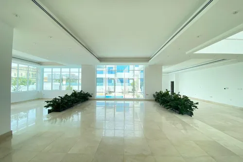 Modern Living | Private Pool | Large layout| 5 BRs