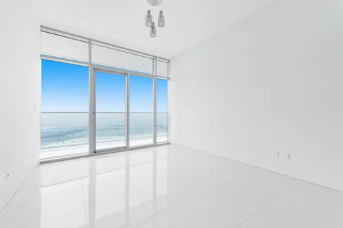 3 Bedrooms Apartment in Future Tower