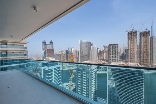 3 Bedrooms Apartment in Future Tower