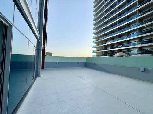 2 Bedrooms Apartment in Future Tower