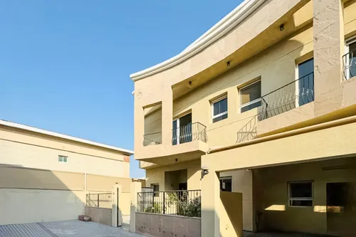 5 Bedrooms Villa in Jumeirah 1 Villas