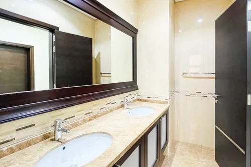 5 Bedrooms Villa in Jumeirah 1 Villas