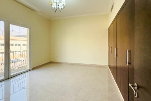 5 Bedrooms Villa in Jumeirah 1 Villas