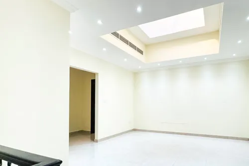 5 Bedrooms Villa in Jumeirah 1 Villas
