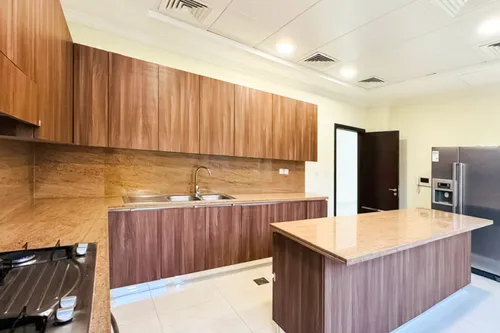 5 Bedrooms Villa in Jumeirah 1 Villas