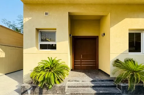 5 Bedrooms Villa in Jumeirah 1 Villas